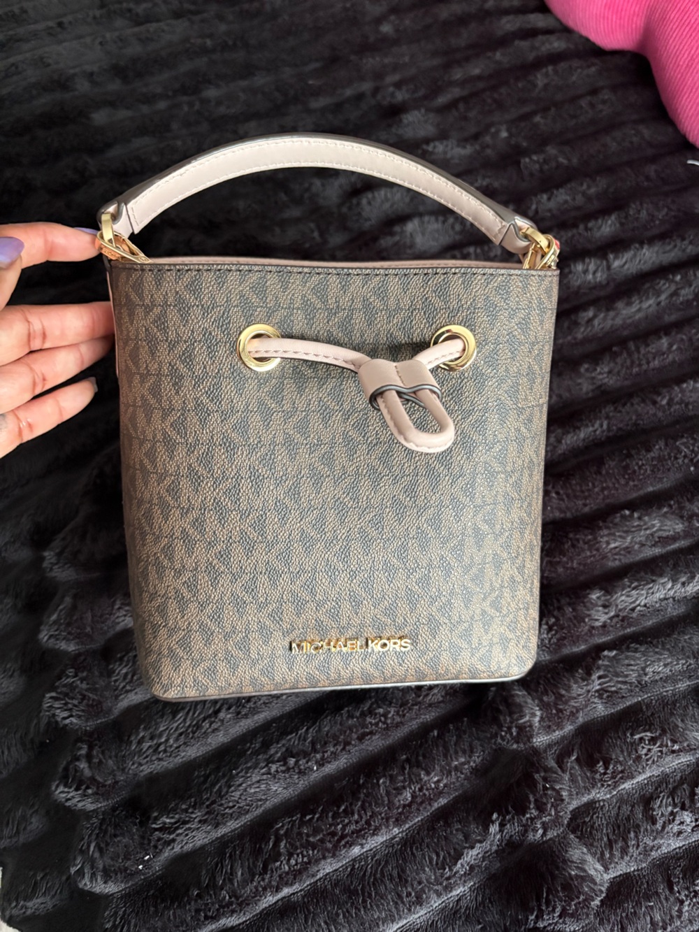 Michael Kors Brown Monogram Crossbody with Light Pink Trim and Gold Hardware - Picture 2 of 6
